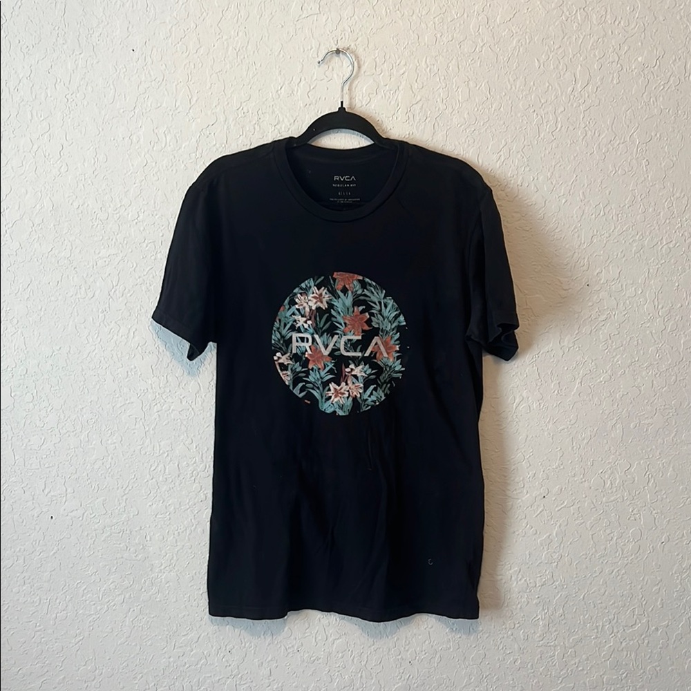 RVCA Black Short Sleeve Graphic Tee